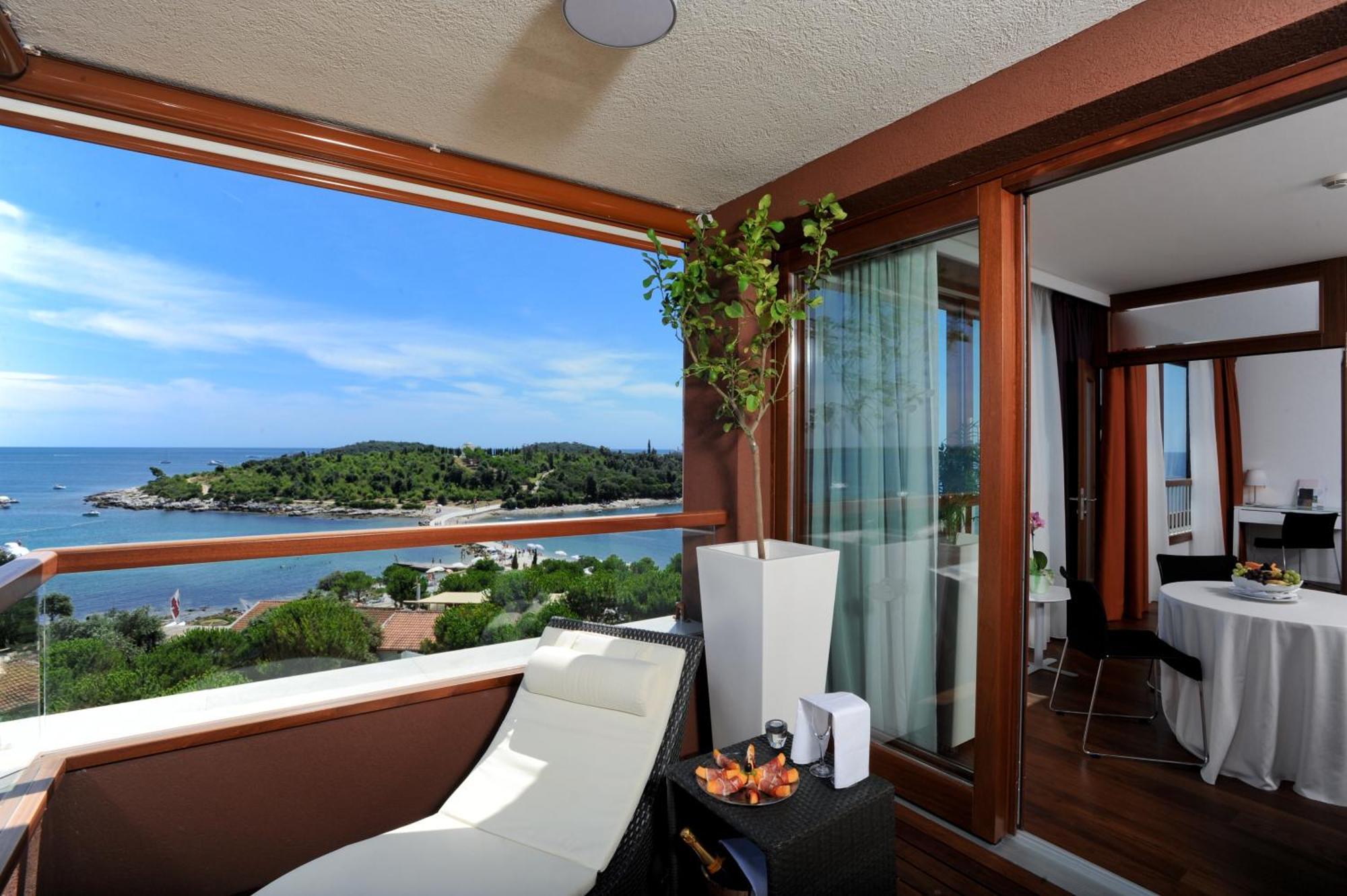 Maistra Select All Suite Island Hotel Istra Rovinj Extérieur photo